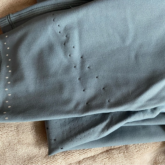 Zoned in tight - Picture 6 of 7